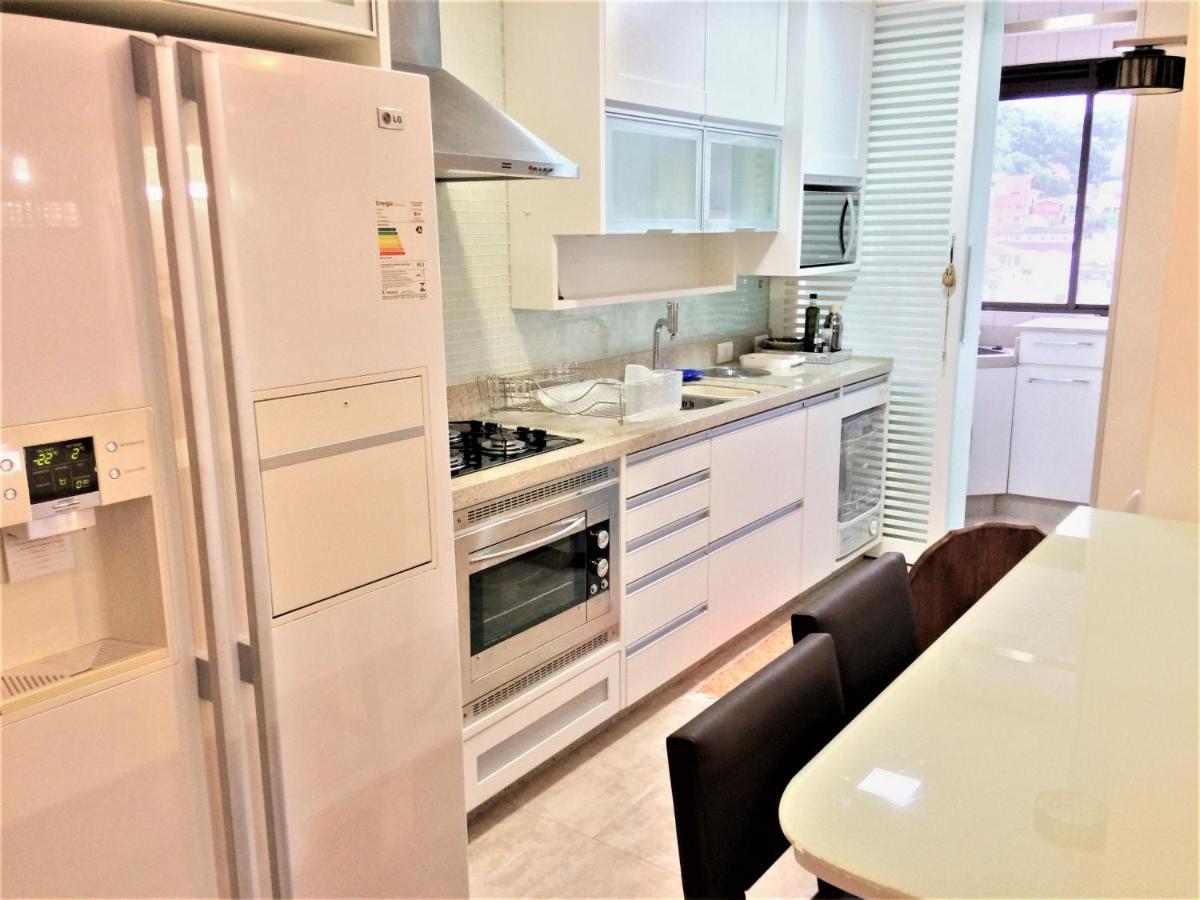 Apartamento Fino Com Vista Para Beiramar Apartment ฟลอเรียนอโปลิส ภายนอก รูปภาพ